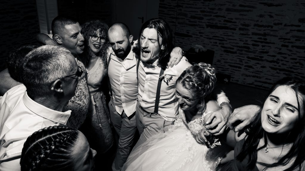 Soirée dansante — mariage au Manoir Morgan à Taupont, photo 28