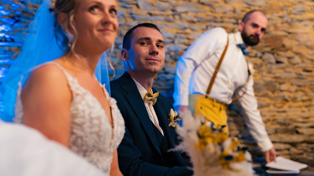 Cérémonie laïque — mariage au Manoir Morgan à Taupont, photo 11