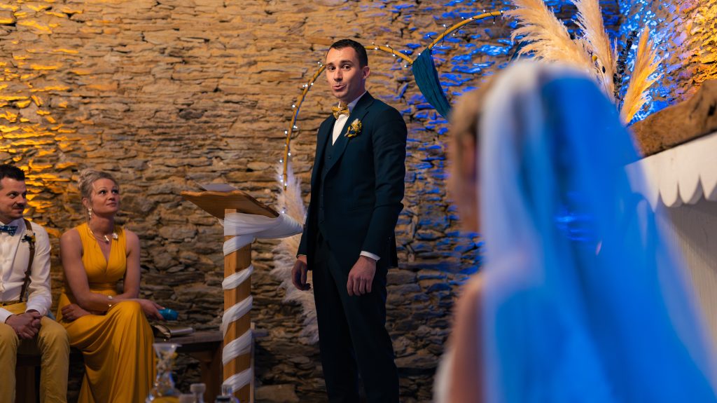 Cérémonie laïque — mariage au Manoir Morgan à Taupont, photo 20