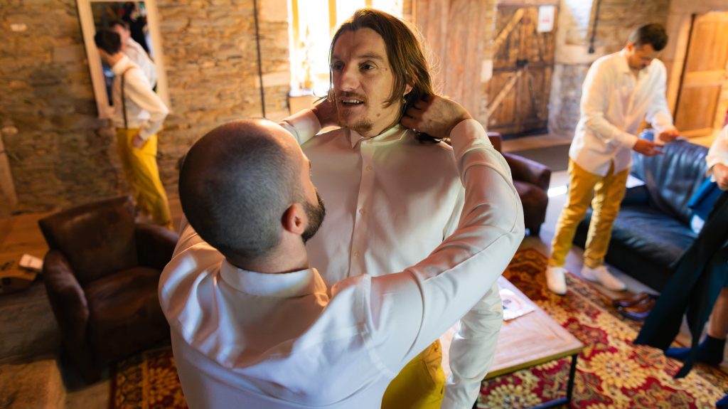 Préparatifs du marié — mariage au Manoir Morgan à Taupont, photo 5