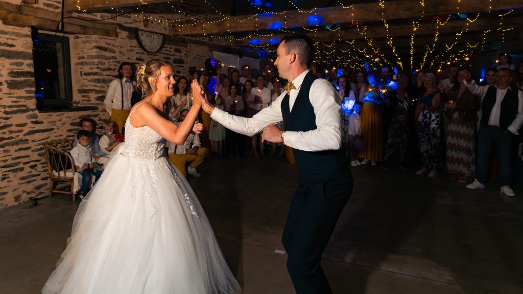 Soirée dansante — mariage au Manoir Morgan à Taupont, photo 1