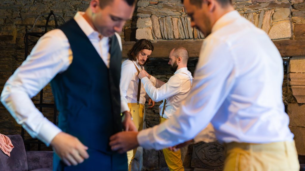 Préparatifs du marié — mariage au Manoir Morgan à Taupont, photo 7